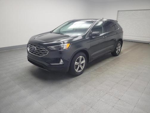 Forged Green Metallic 2022 Ford Edge SEL