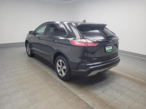 Forged Green Metallic 2022 Ford Edge SEL