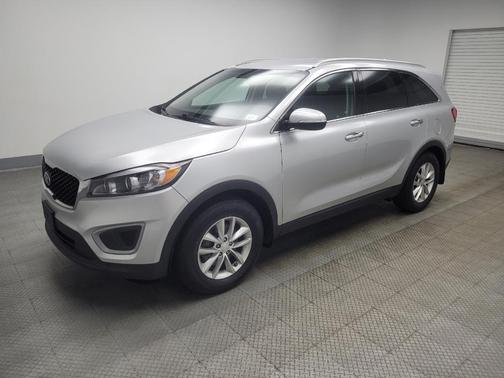 Sparkling Silver 2018 Kia Sorento LX