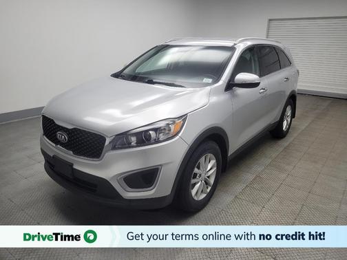 Sparkling Silver 2018 Kia Sorento LX