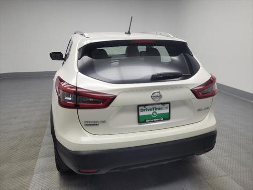 2021 Nissan Rogue Sport SL