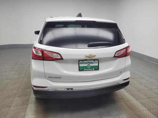 White 2019 Chevrolet Equinox 1LT