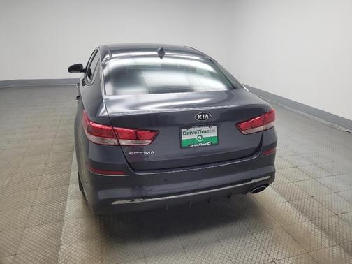 Gravity Grey 2019 Kia Optima LX