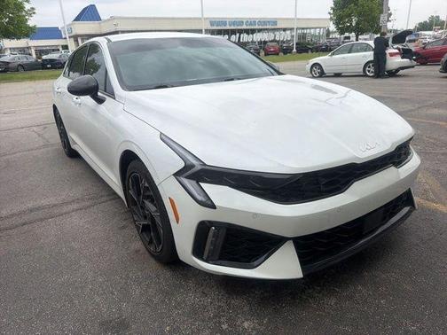 Snow White Pearl 2025 Kia K5 GT-Line