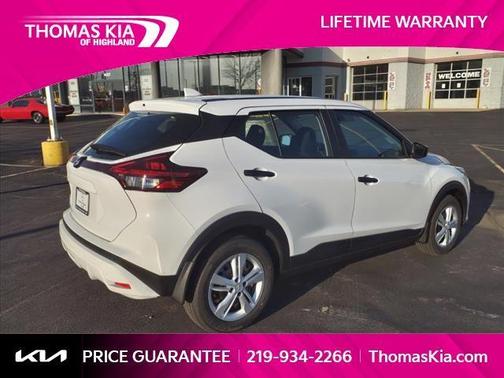 2025 Nissan Kicks S