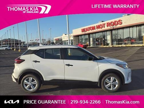 2025 Nissan Kicks S