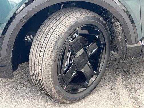 Black Jade 2027 Kia Telluride EX