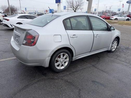 2010 Nissan Sentra 2.0 SR