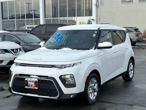 2022 Kia Soul LX
