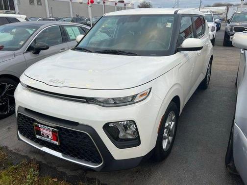 2022 Kia Soul LX