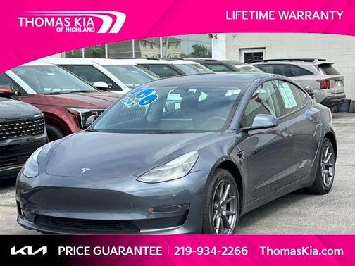 2022 Tesla Model 3 Base