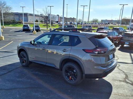 2025 Nissan Rogue Rock Creek