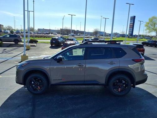 2025 Nissan Rogue Rock Creek