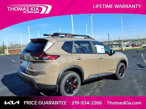 2025 Nissan Rogue Rock Creek