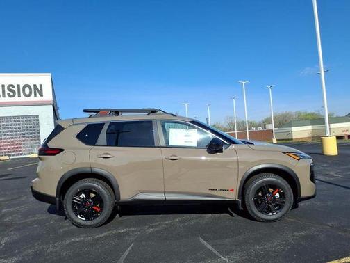 2025 Nissan Rogue Rock Creek
