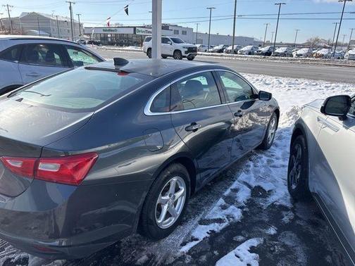 2017 Chevrolet Malibu 1LS