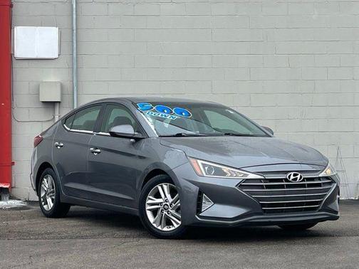 2019 Hyundai ELANTRA SEL