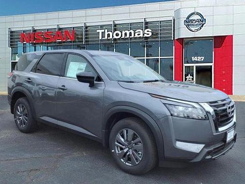 2025 Nissan Pathfinder S