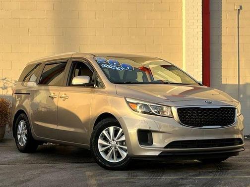 2017 Kia Sedona LX