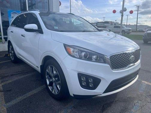 Snow White Pearl 2016 Kia Sorento SXL