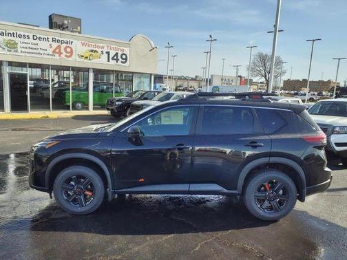 2025 Nissan Rogue Rock Creek