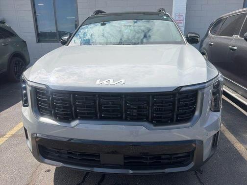 Wolf Gray 2024 Kia Sorento SX Prestige