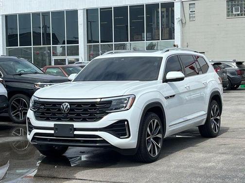 2024 Volkswagen Atlas 2.0T SEL Premium R-Line