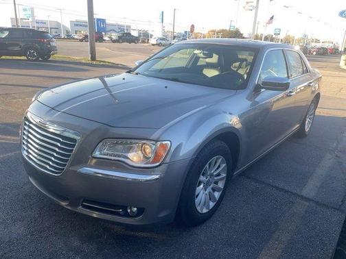 2014 Chrysler 300 Base