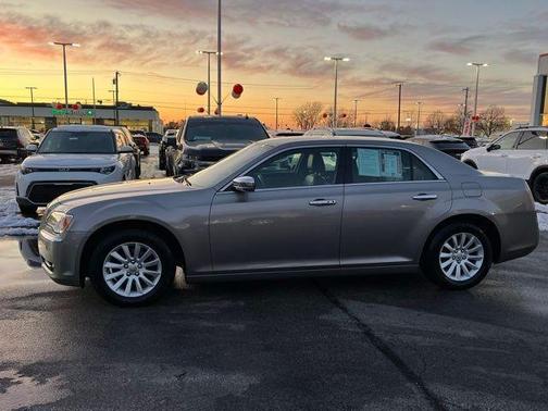 2014 Chrysler 300 Base