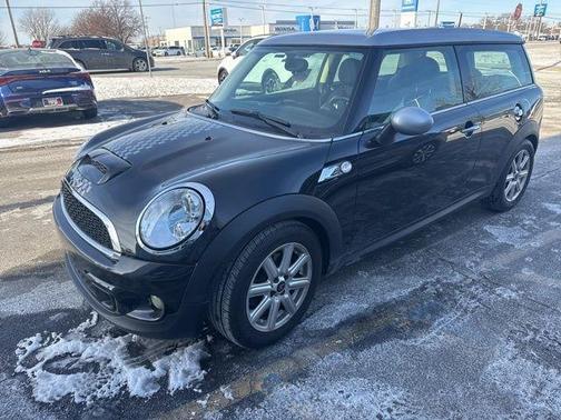 2011 MINI Cooper Clubman Base