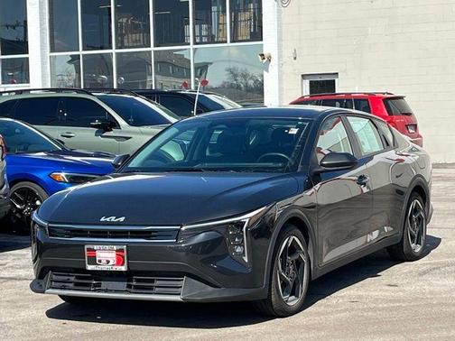 2025 Kia K4 EX