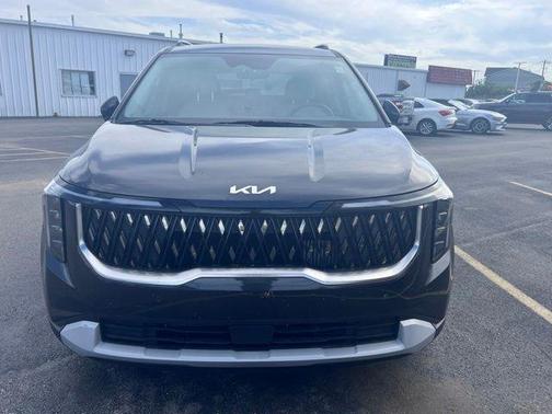 Metal 2025 Kia Carnival Hybrid EX