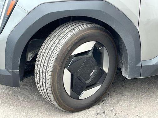 2024 Kia EV9 Light Short Range