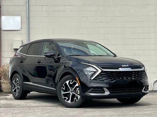 Ebony Black 2023 Kia Sportage EX