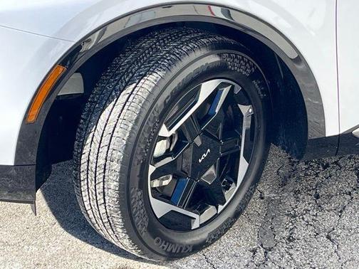 2026 Kia Sportage SX