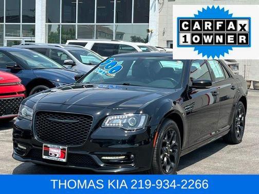 2021 Chrysler 300 Touring