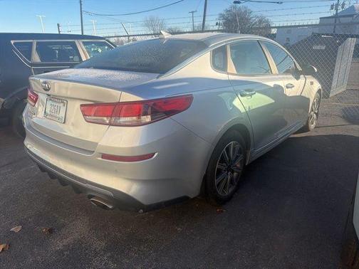 2019 Kia Optima LX