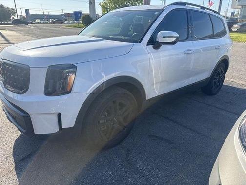 Glacial White Pearl 2024 Kia Telluride EX X-Line