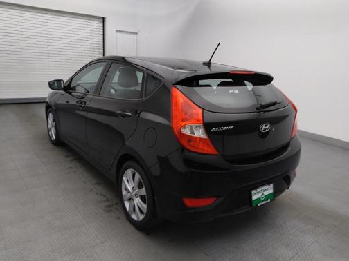 2014 Hyundai Accent SE