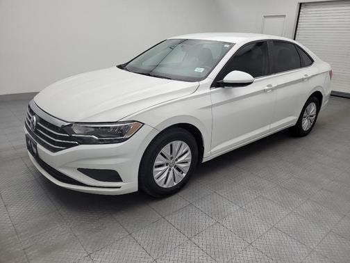 White 2019 Volkswagen Jetta 1.4T S