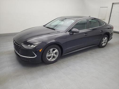 2023 Hyundai SONATA SE