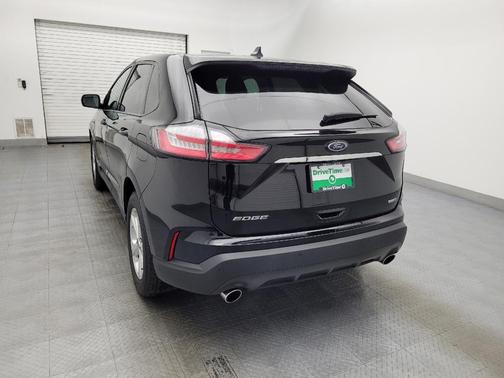 2020 Ford Edge SE