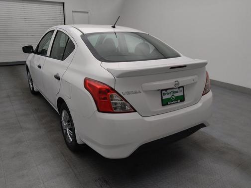2019 Nissan Versa 1.6 S+