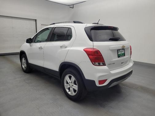 Summit White 2019 Chevrolet Trax LT