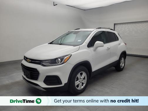 Summit White 2019 Chevrolet Trax LT