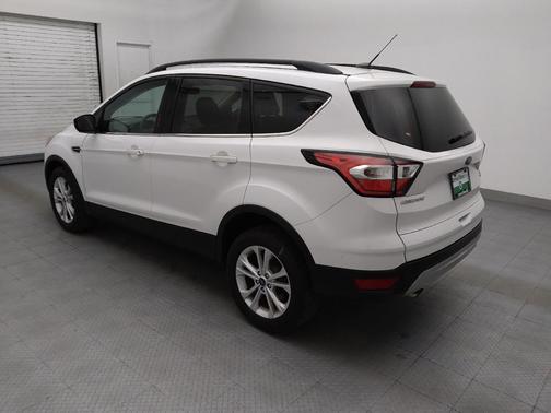 White 2018 Ford Escape SE