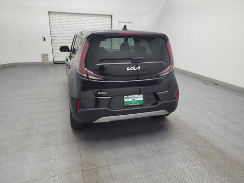 Fusion Black 2025 Kia Soul LX