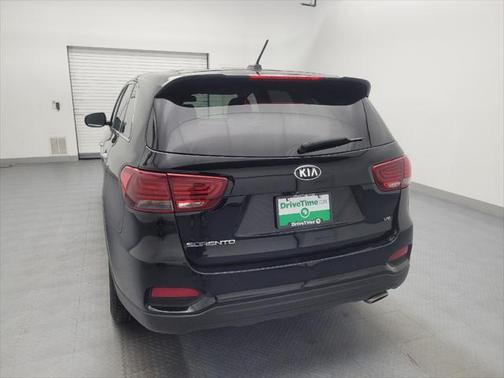 2020 Kia Sorento LX