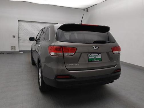 2017 Kia Sorento L