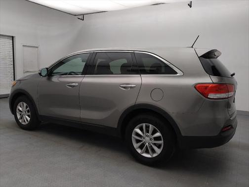 2017 Kia Sorento L